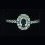 Sortija de oro blanco brillantes y zafiro