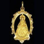 Medalla ovalada en oro amarillo con Virgen