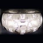 Sortija ancha de oro blanco con circonita