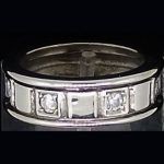 Sortija en oro blanco con brillantes