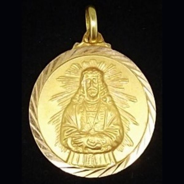Medalla de tamaño mediano del Medinaceli en oro amarillo