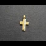 Cruz en oro amarillo con puntas de brillantes