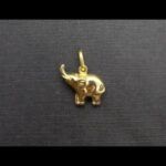 Colgante oro amarillo con forma de elefante