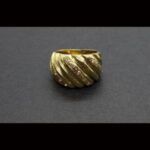 Anillo ancho oro amarillo 18 k con forma de rayón con puntas de brillantes, nº 12