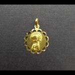 Medalla oro amarillo 18k forma redonda de la Virgen Niña