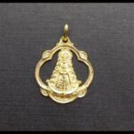 Medalla oro amarillo 18k de la Virgen del Rocio