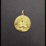 Medalla oro amarillo 18k de la Virgen del Carmen