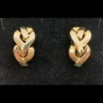 Pendientes oro amarillo 18k oro liso y satinado tamaña grandes,cierre Omega