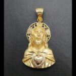 Colgante oro amarillo 18k del Sagrado Corazón de Jesús