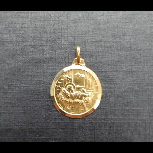 Medalla oro amarillo 18k con imagen del niño Jesús