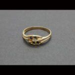 Anillo oro amarillo 18k nº 17 con circonita color azul oscuro