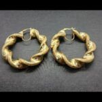 Argollas rizadas oro amarillo 18k
