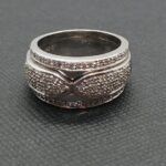 Anillo oro blanco 18k nº 14 con puntas de brillantes