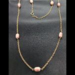 Cadena oro amarillo 18 de 51 cm con piedras coral rosado