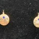 Pendientes oro amarillo 18k con piedras en azul