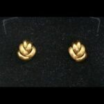 Pendientes oro amarillo 18k brillo y mate cierre tipo Omega