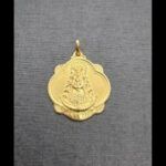 Medalla oro amarillo 18k de la virgen del Rocio