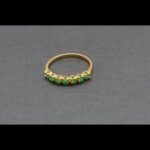 Anillo oro amarillo 18k nº 18,5 con piedras verdes