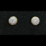 Pendientes redondos oro amarillo y blancos 18k con circonitas blancas, cierre omega