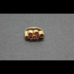 Anillo oro amarillo 18k con piedras corintas nº 7