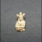 Colgante oro amarillo 18k silueta de cristo