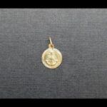 Medalla oro amarillo 18k pequeña de la virgen del Rocio