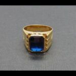 Sello oro amarillo 18k con piedra de color azul nº 21