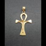 Colgante oro amarillo 18k de la cruz de la vida con Cristo