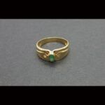 Anillo oro amarillo 18k con piedra verde y circonitas nº 15