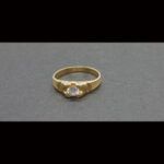 Anillo oro amarillo 18k tipo solitario con circonita nº 19