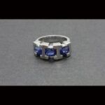 Anillo oro blanco 18k con piedras de color azul nº 14