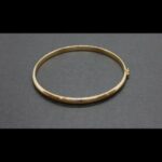 Pulsera oro amarillo 18k tipo aro liso