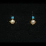 Pendientes oro amarillo 18 k con piedra turquesa y perla,cierre a presión