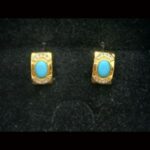Pendientes oro amarillo 18k con circonitas y piedra turquesa, cierre tipo omega