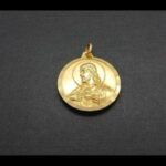 Medalla oro amarillo 18k del Escapulario
