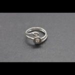 Anillo oro blanco 18k con brillante de 0,15qtes nº 14,5